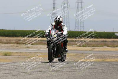 media/May-26-2025-Lets Ride (Mon) [[3bf1de1d65]]/C Group/1240pm (Wheelie Bump)/